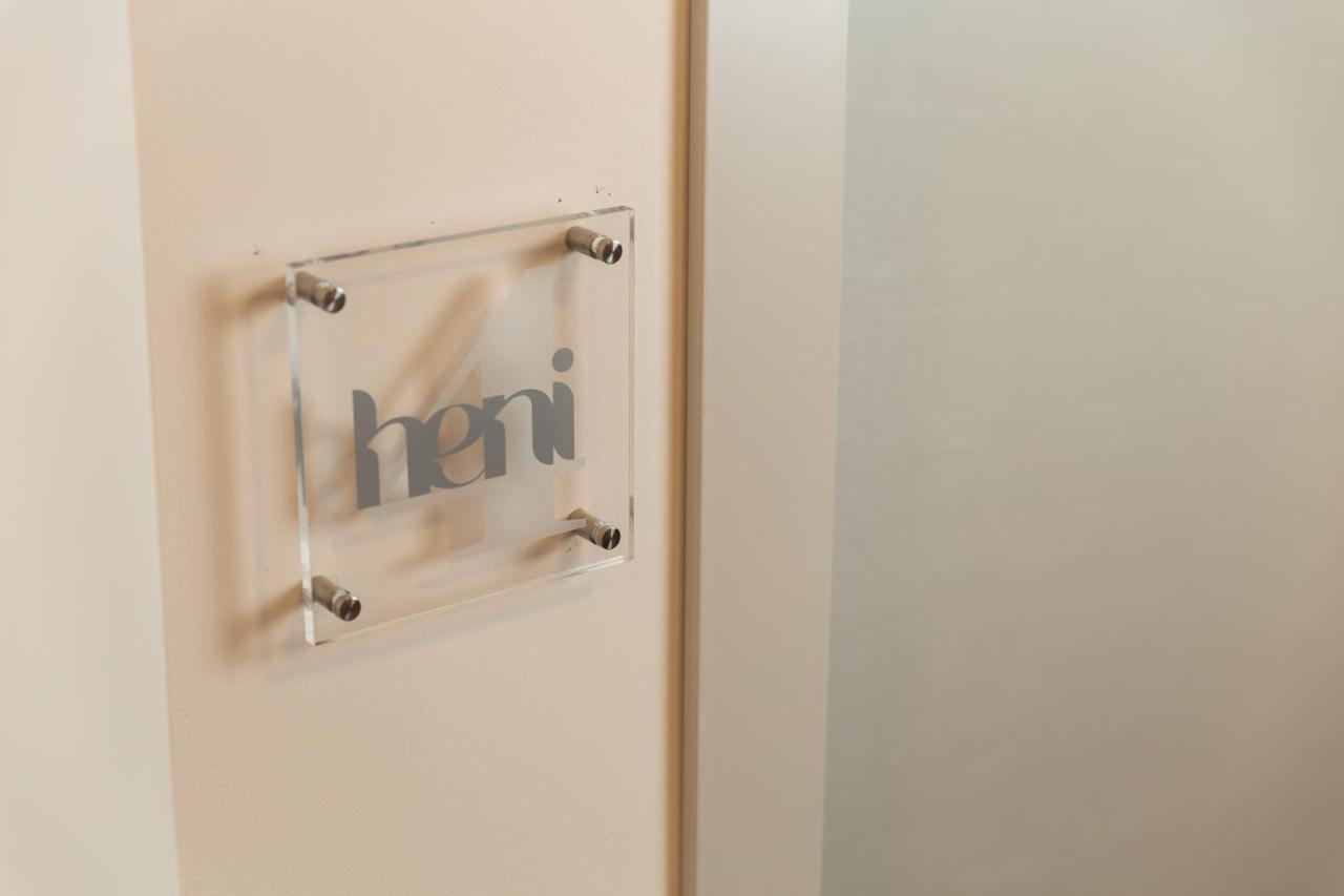 Apartmani Heni ヴルブニク エクステリア 写真